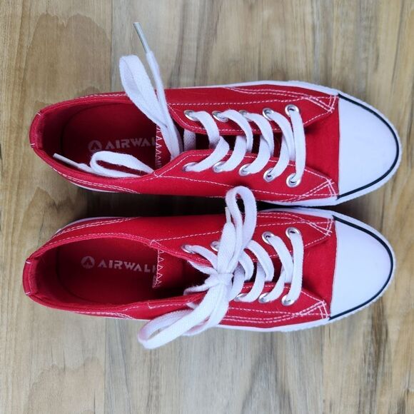 🔸️Airwalk Red & White Canvas Sneakers Size 8 - Picture 8 of 13